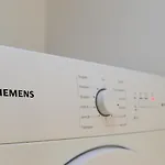 Lys 3 Vaerelses Med 26 M2 Sydvendt Altan Appartement *