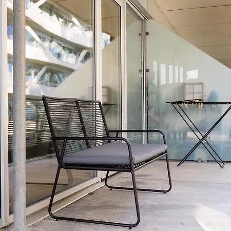Διαμέρισμα Lys 3 Vaerelses Med 26 M2 Sydvendt Altan