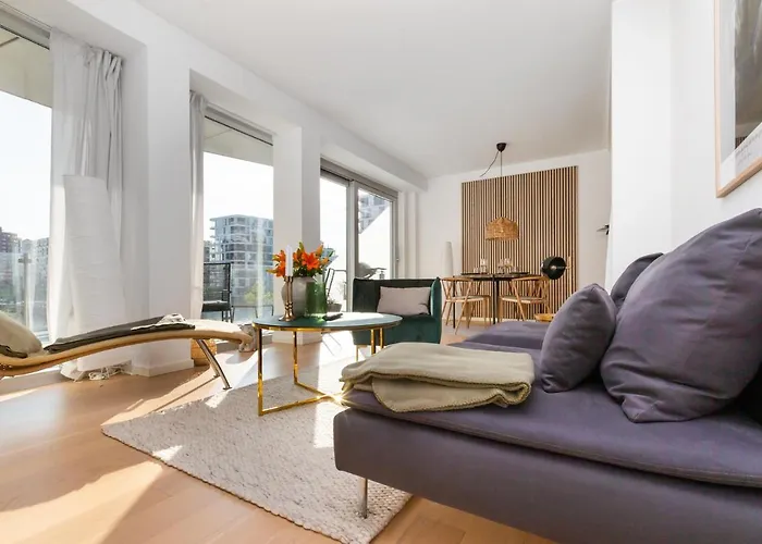 Apartment Lys 3 Vaerelses Med 26 M2 Sydvendt Altan
