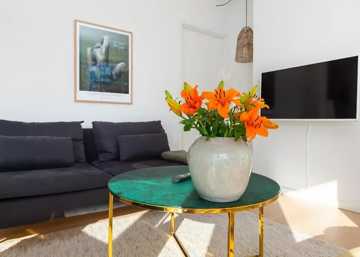 Lys 3 Vaerelses Med 26 M2 Sydvendt Altan Apartment *