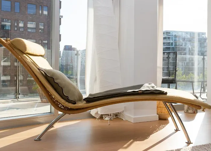 Apartment Lys 3 Vaerelses Med 26 M2 Sydvendt Altan *