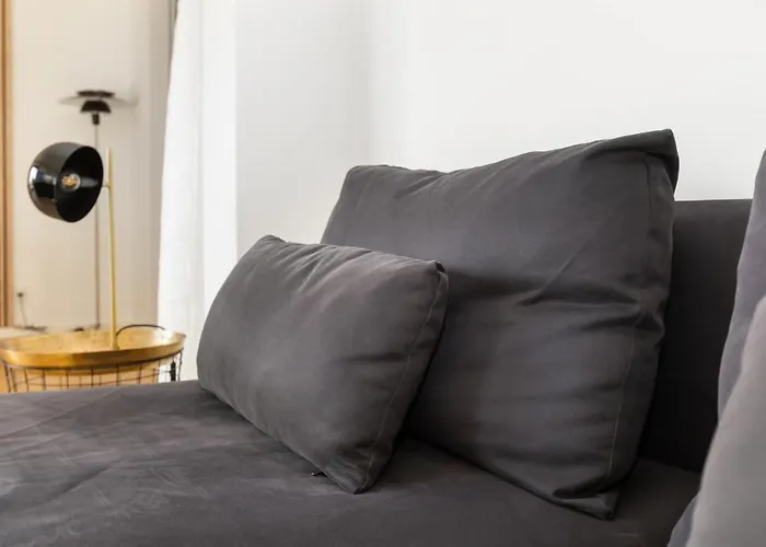 Apartment Lys 3 Vaerelses Med 26 M2 Sydvendt Altan Århus